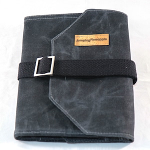 Waxed canvas pouch, Roll up pencil case, Art supply holder for artist brushes, Fountain pen case for pens, Artist gifts, Waxed canvas bag