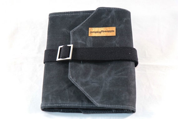 Waxed canvas pouch, Roll up pencil case, Art supply holder for artist brushes, Fountain pen case for pens, Artist gifts, Waxed canvas bag