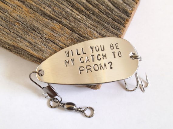 Personalized Will You Go to Prom With Me Fishing Lure Unique Prom Gifts for  Her Asking Girl to Prom Creative Promposal Idea Winter Dance Boy -   Sweden