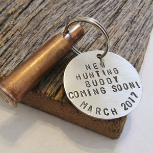 Hunting Baby Country Gender Reveal Hunting Baby Shower Pregnancy Announcement Reveal to Grandpa New Hunting Buddy Keychain for Dad Gift Men