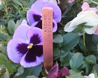 Retirement Gift for Grandma Gardeners Present Grandma's Garden Markers for Flowers Veggie Plant Labels Christmas Gift Grandmother Copper Her