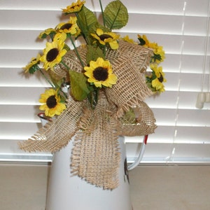 Vintage Farmhouse Centerpiece, Mini Yellow Sunflowers Centerpiece, Everyday Arrangement, Table Centerpiece.