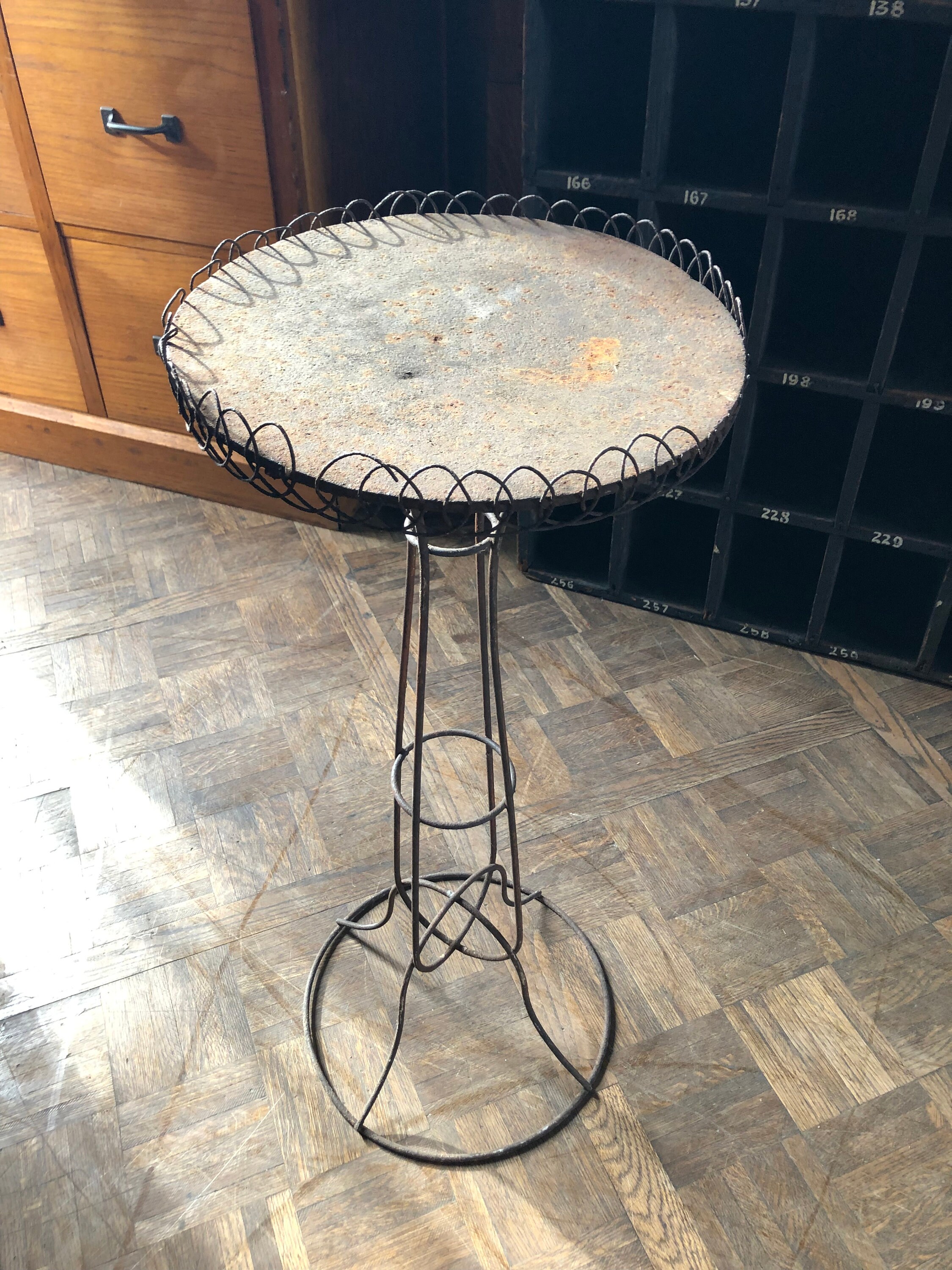 Antique Metal Plant Stand, Tall Wire Side Table, Metal ...