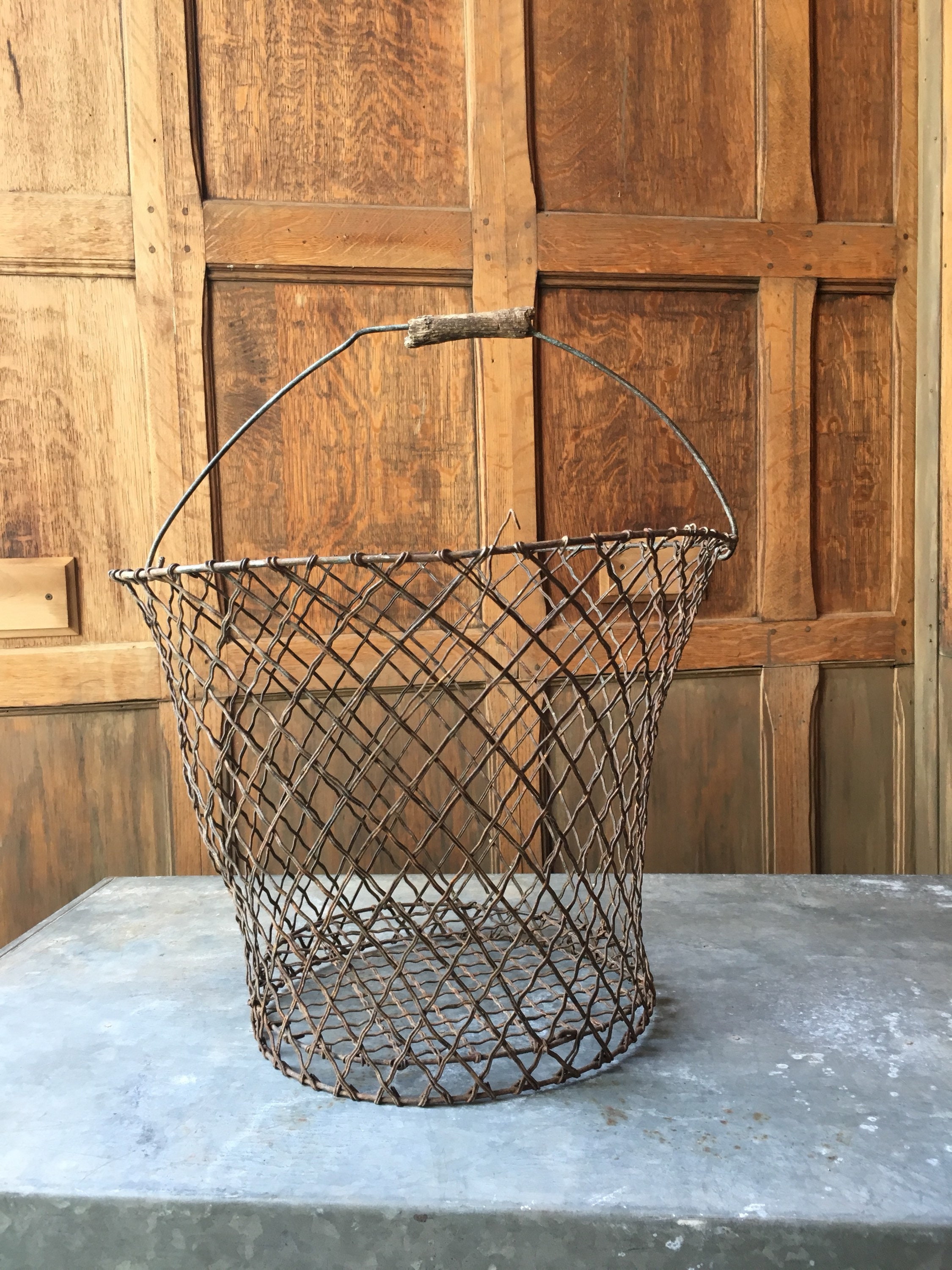 Wire basket garetsalon