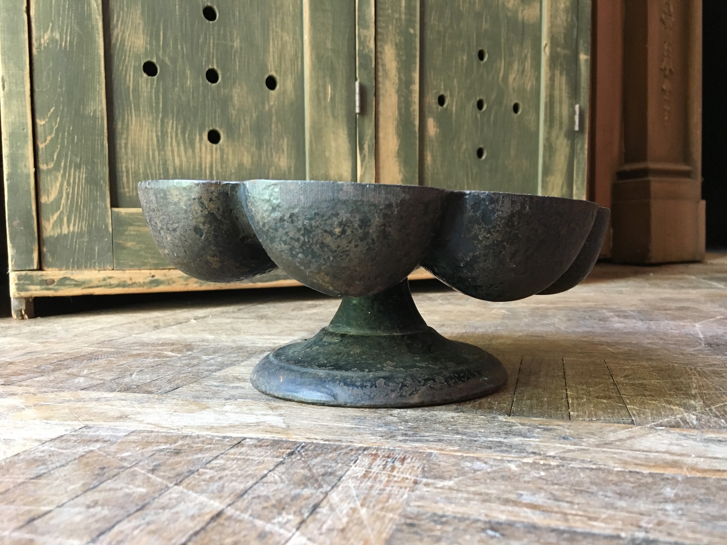 Antique Nail Cup, USMC Cast Iron Nail Cup, Rotating Parts Bin