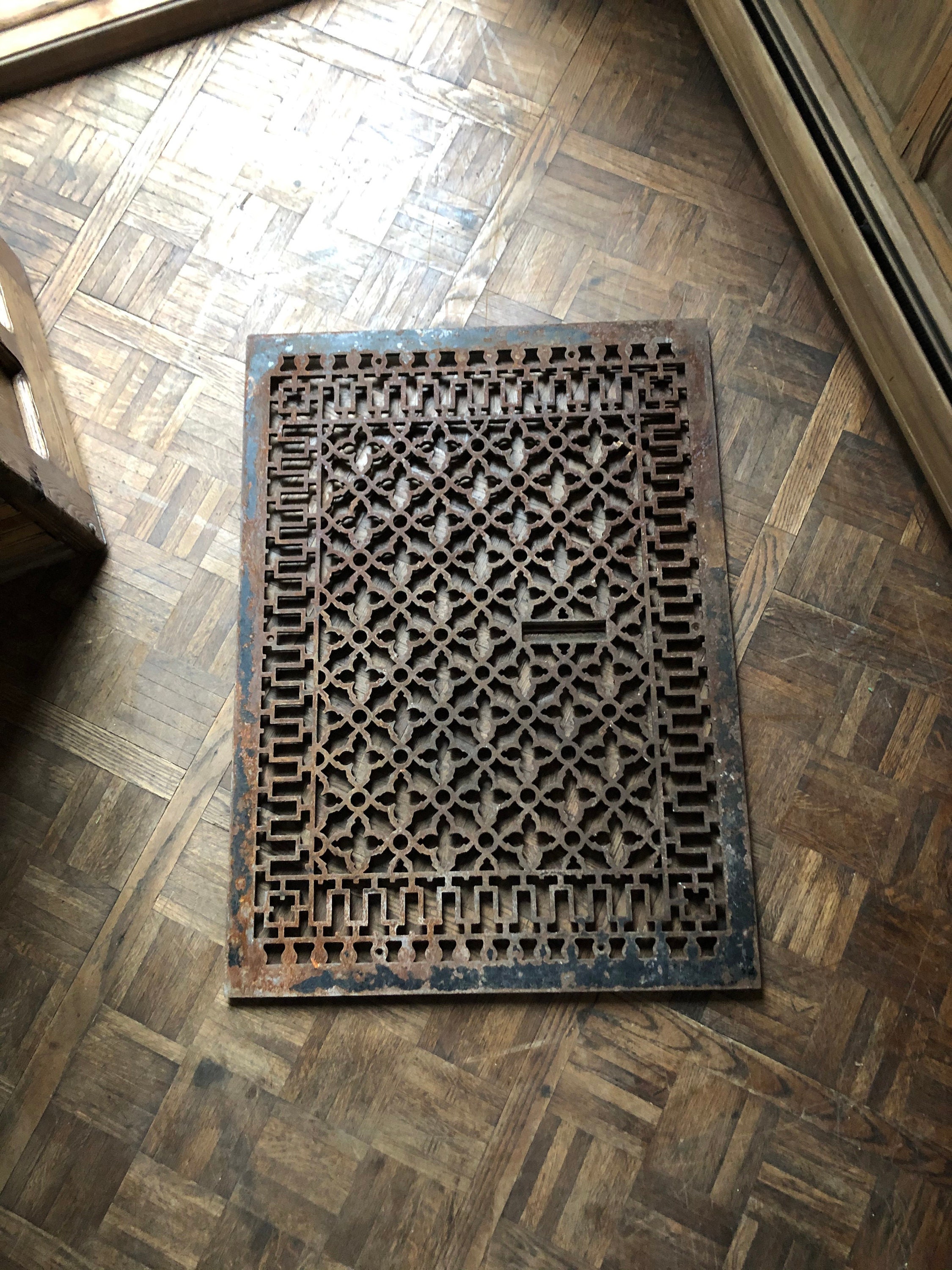 RESERVED Huge Antique Cast Iron Grate, 39 Cast iron