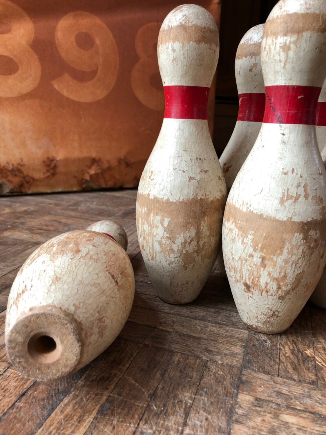 different types of bowling pins