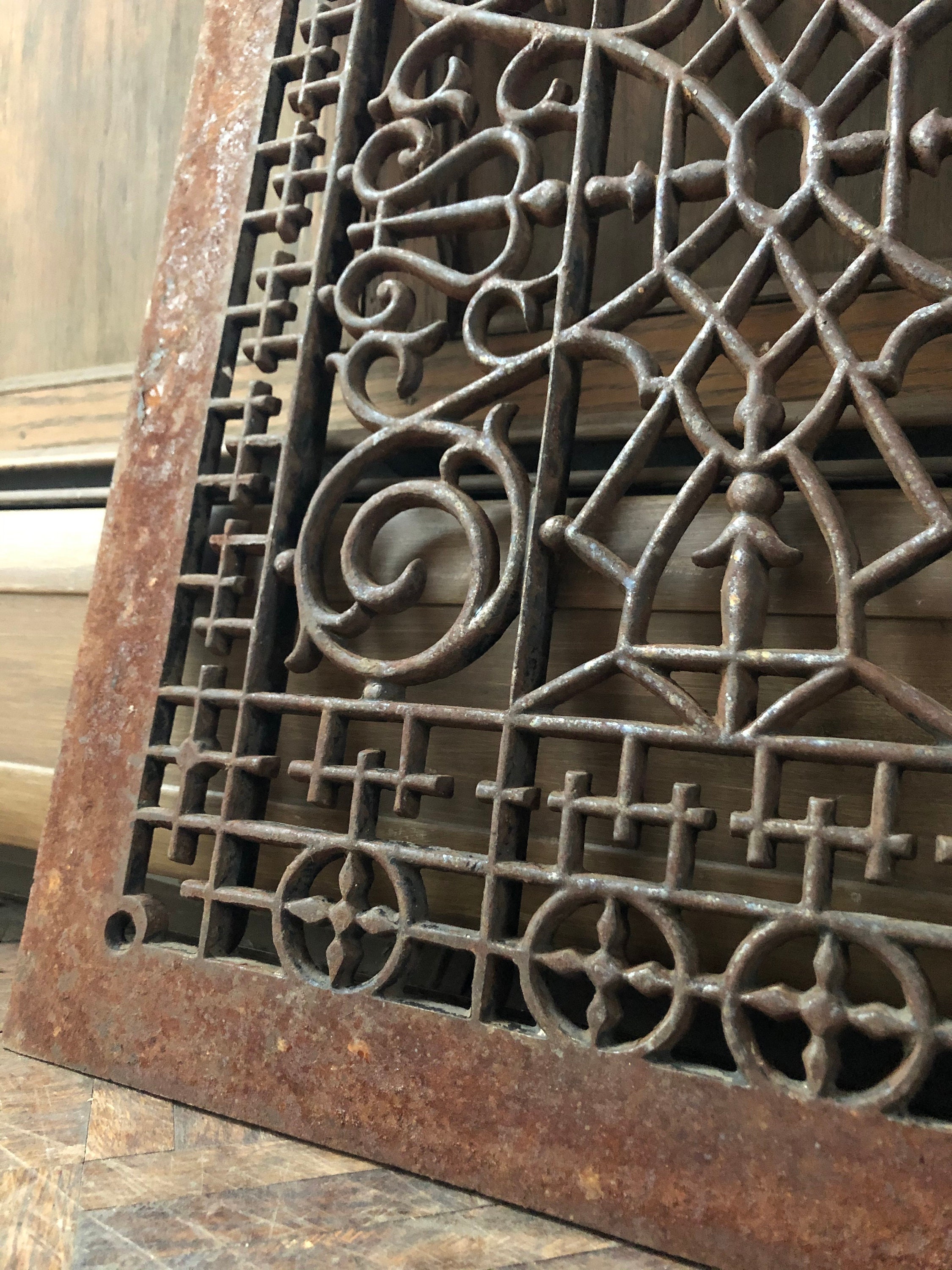 LARGE Antique Cast Iron Grate, 22 Cast iron Radiator Grate
