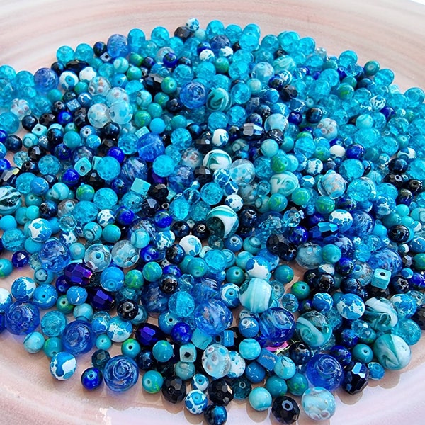 Glass beads mix 100g blue