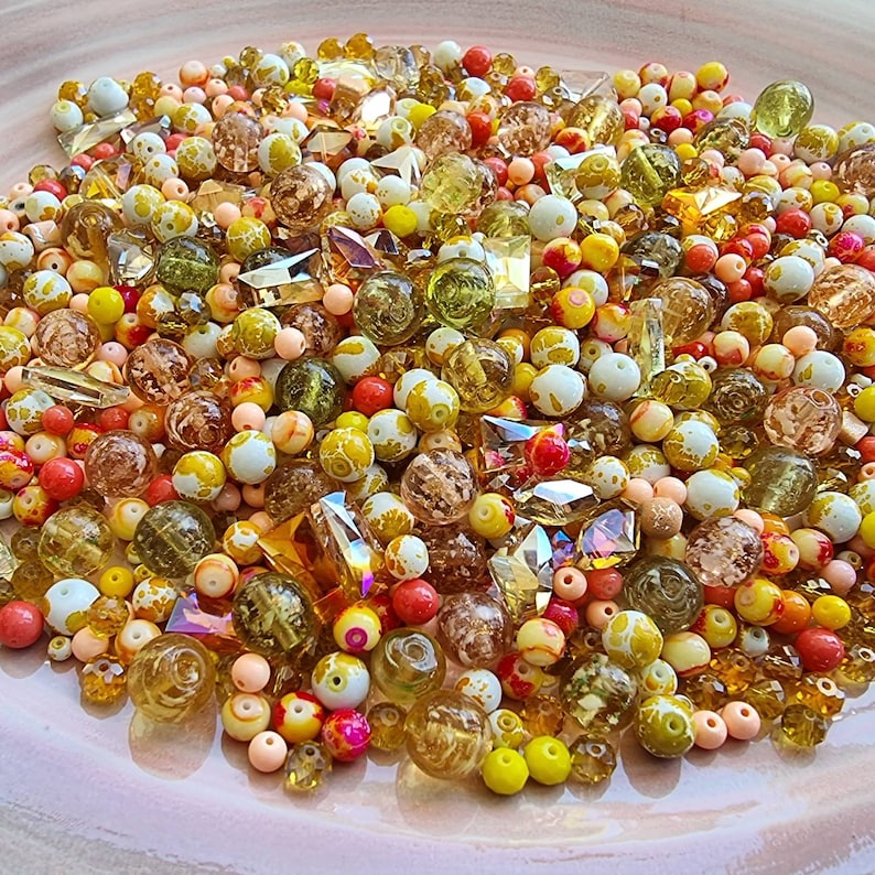Glass beads mix 100g Yellow/Orange image 3