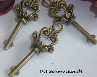 3 Key pendant antique bronze
