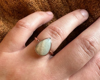 Copper agate ring, white agate, teardrop gemstone ring