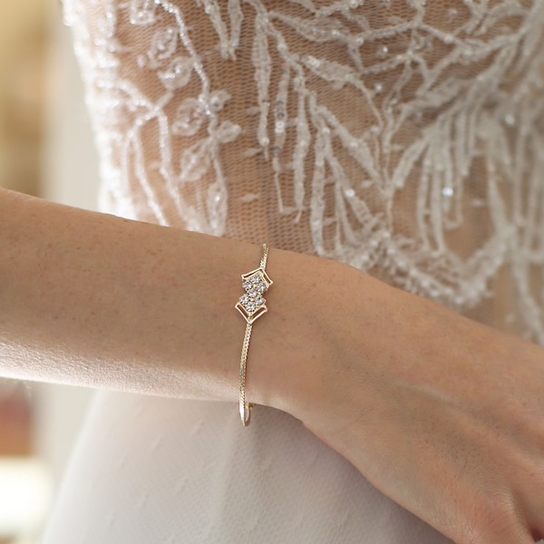 Delicate Vintage Wedding Bracelet