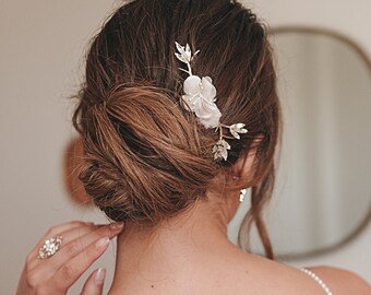 Floral hair comb - bridal hair piece