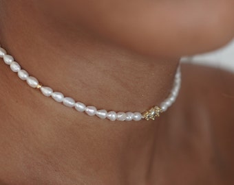 Freshwater Pearl Choker Necklace ,Dainty White Pearl Necklace, Bridal Necklace , Gift For Her