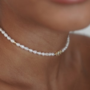 Freshwater Pearl Choker Necklace ,Dainty White Pearl Necklace, Bridal Necklace , Gift For Her