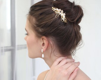 Pearl & gold Hair Comb, Bridal headpiece