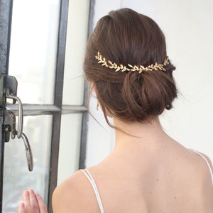 Leaf gold tiara, Boho Bridal Headband, wedding hair accessories, bride Headband, Boho Head Piece, gold rhinestone forehead, brides headpiece