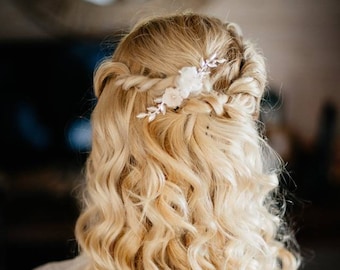 Bridal hair comb, Bridal  headpiece, Flower headpiece, flower hair comb, Bride hair comb, hair comb, Bridal flower, Bridal hair accessory