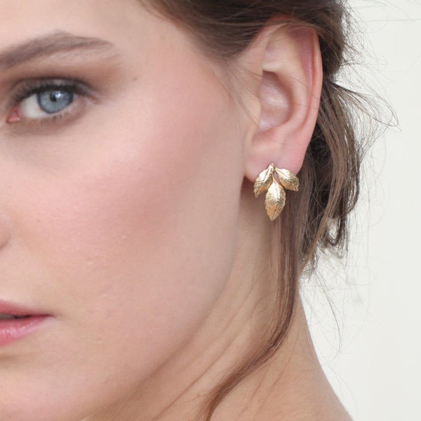Kolczyki z liści złota