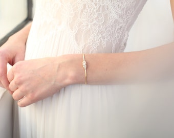 Gold Swarovski Crystal Wedding Bracelet, Silver Swarovski Crystal Bridal Bracelet, Swarovski Crystal Bridesmaid Bracelet, Vintage Inspired