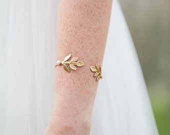 Gold leaf Bracelet, Bridal cuff bracelet,  Branch bangle