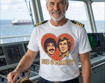 Koszulka z ilustracją Sid & Marty | Retro duet z sercem Sid i Marty Krofft