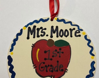 Teacher Gifts  Wood Circle Christmas Ornament 91451 (teachers name) Apple with the grade they teach and the year