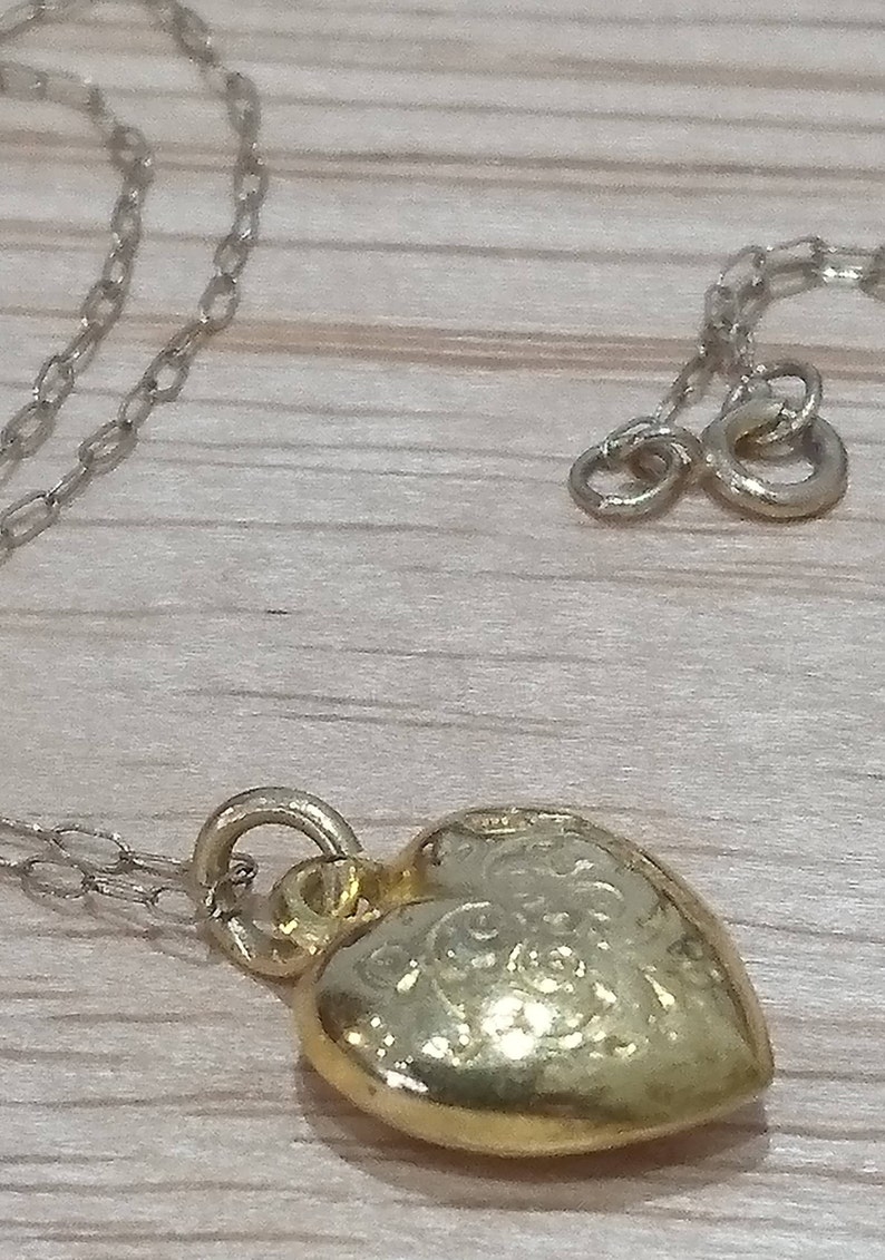 Vintage 9ct gold puffed heart pendant and chain