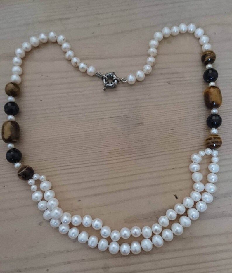 Vintage real Pearl and tigerseye bead necklace image 1