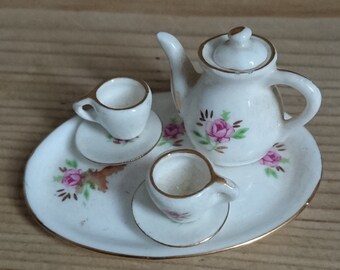 Vintage Miniature 7 Regal Piece Teaset 