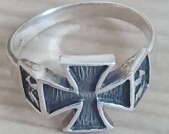 Vintage sterling silver ring