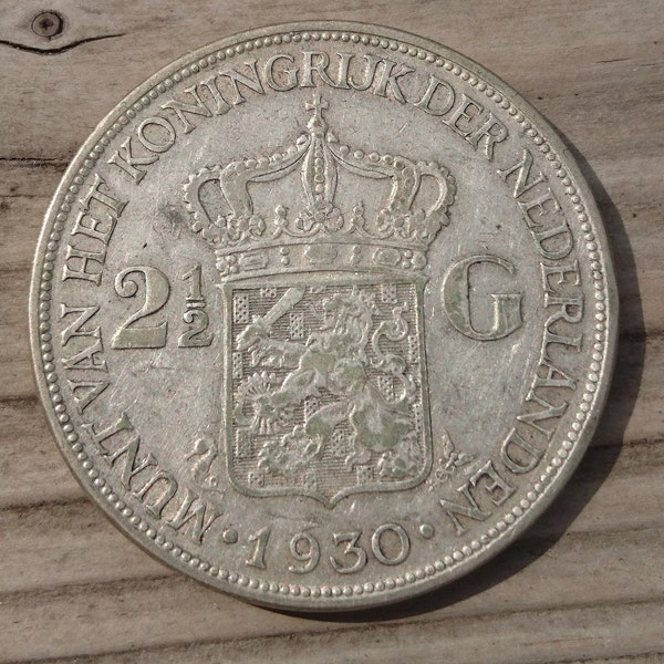 1930 2 1/2 guilder silver coin