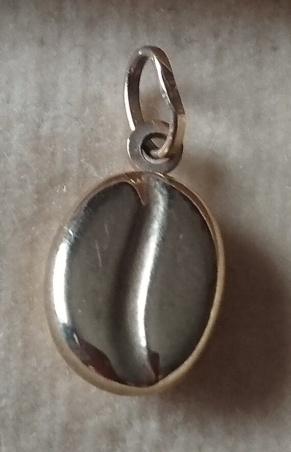 9ct Gold Hollow Coffee Bean Pendant - Etsy