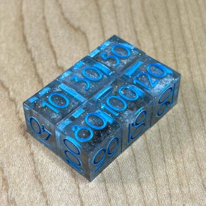 6 Piece Damage Counter Sawdust Dice Set