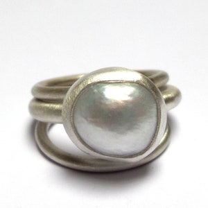 Pearl Ring - Silver ring - Sterling silver ring - Rings - Statement ring - Free Shipping!