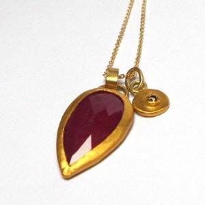 Colgante de rubí - Colgante - Colgante de oro - Colgante de 24 quilates - Colgante de diamantes - Collar de 18 quilates - ¡Envío gratis!
