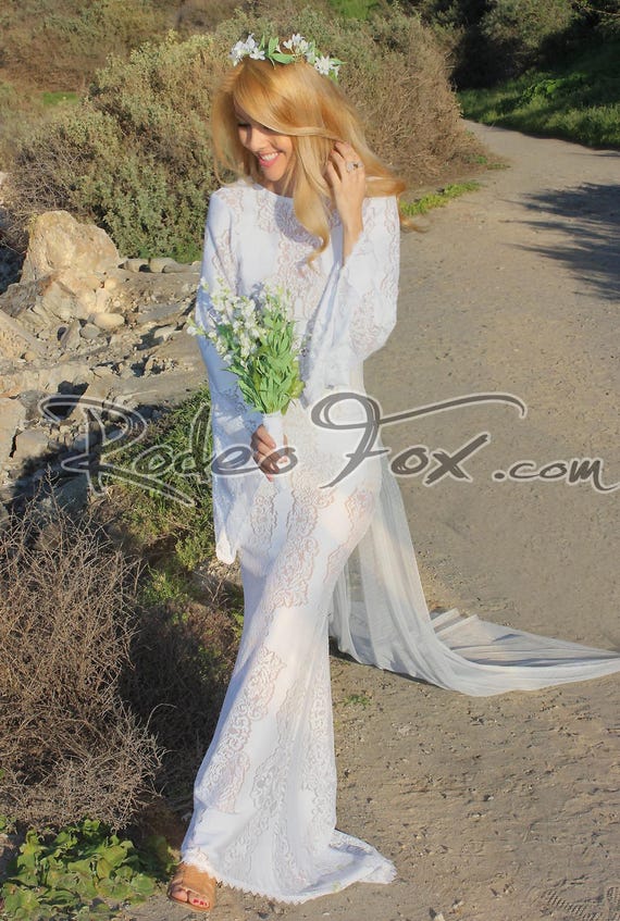Angel-fashions Womens Floral Lace 3/4 Sleeve Mermaid Bodycon Wedding Dress