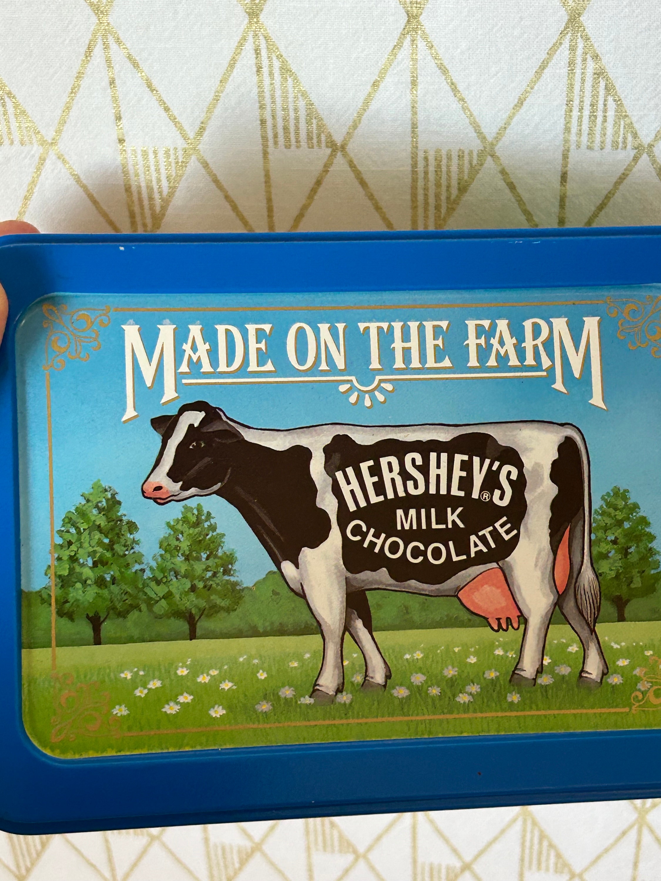 Vintage 1992 Hershey's Milk Chocolate Made on the Farm Tin With a