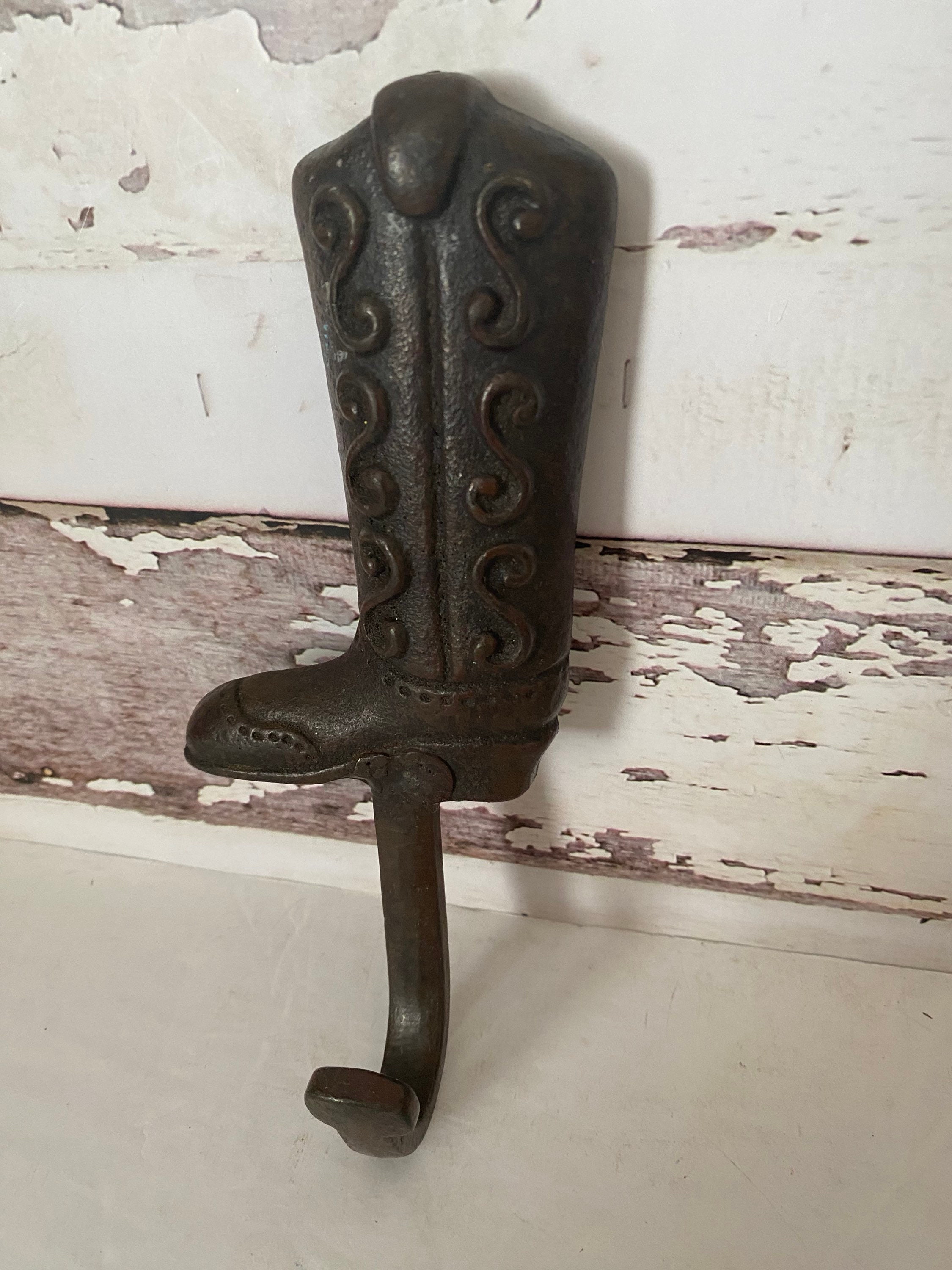 antique boot hook collection – 86 Vintage