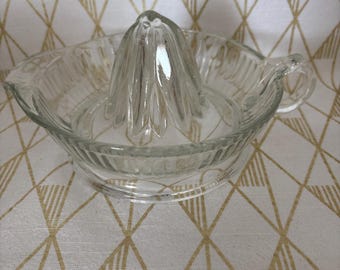 Vintage clear glass orange squeezer anchor Hocking