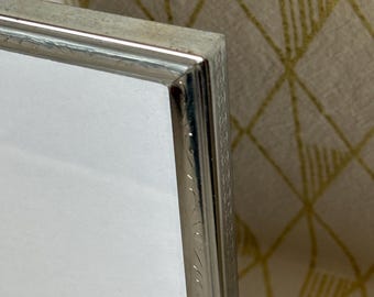 Vintage 5”x7” silver photo frame