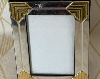 Vintage 2”x3” silver & gold art deco photo frame