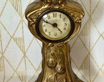 Gilded Rococo Mantel Clock Benton Grain Co Cast Iron