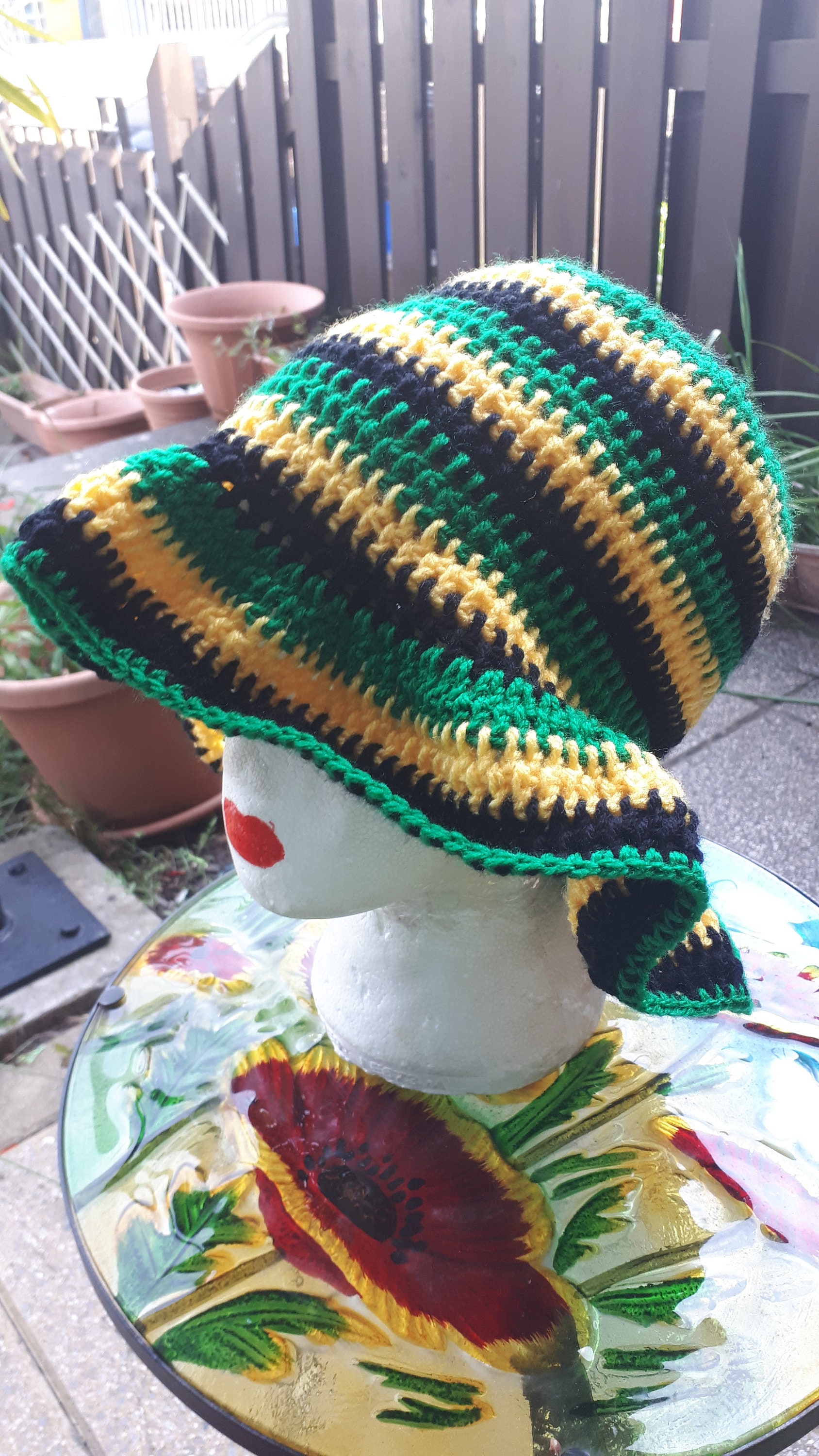 お買い得！！★ ロエベ CROCHET HAT STRIPES★ お買い得！！☆ ロエベ CROCHET HAT STRIPES☆ (LOEWE/ハット