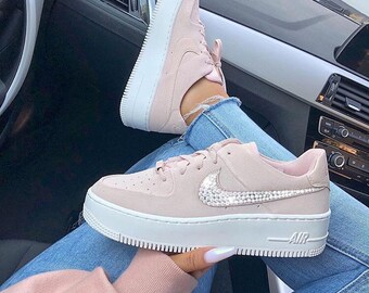 why do nikes run small