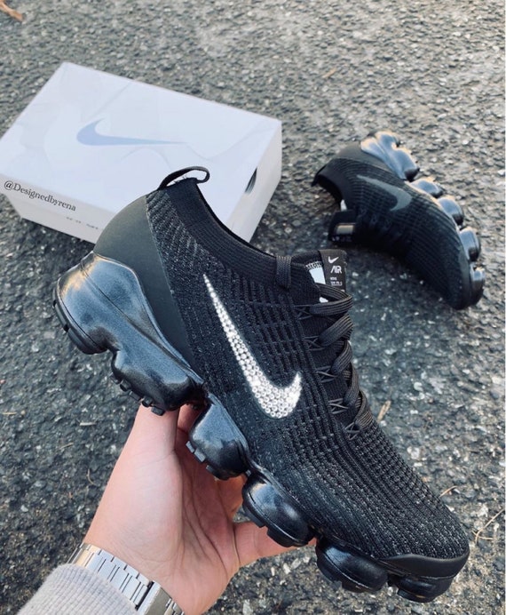 VaporMax 3 Blacked Out On feet and Commentary YouTube