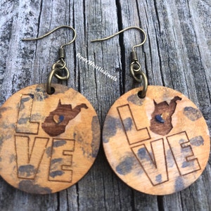 WV Ohrringe, West Virginia Schmuck, WV Geschenke, Holz Ohrringe, Handbemalte Ohrringe, West Virginia Ohrringe, PennyWhistleJewels