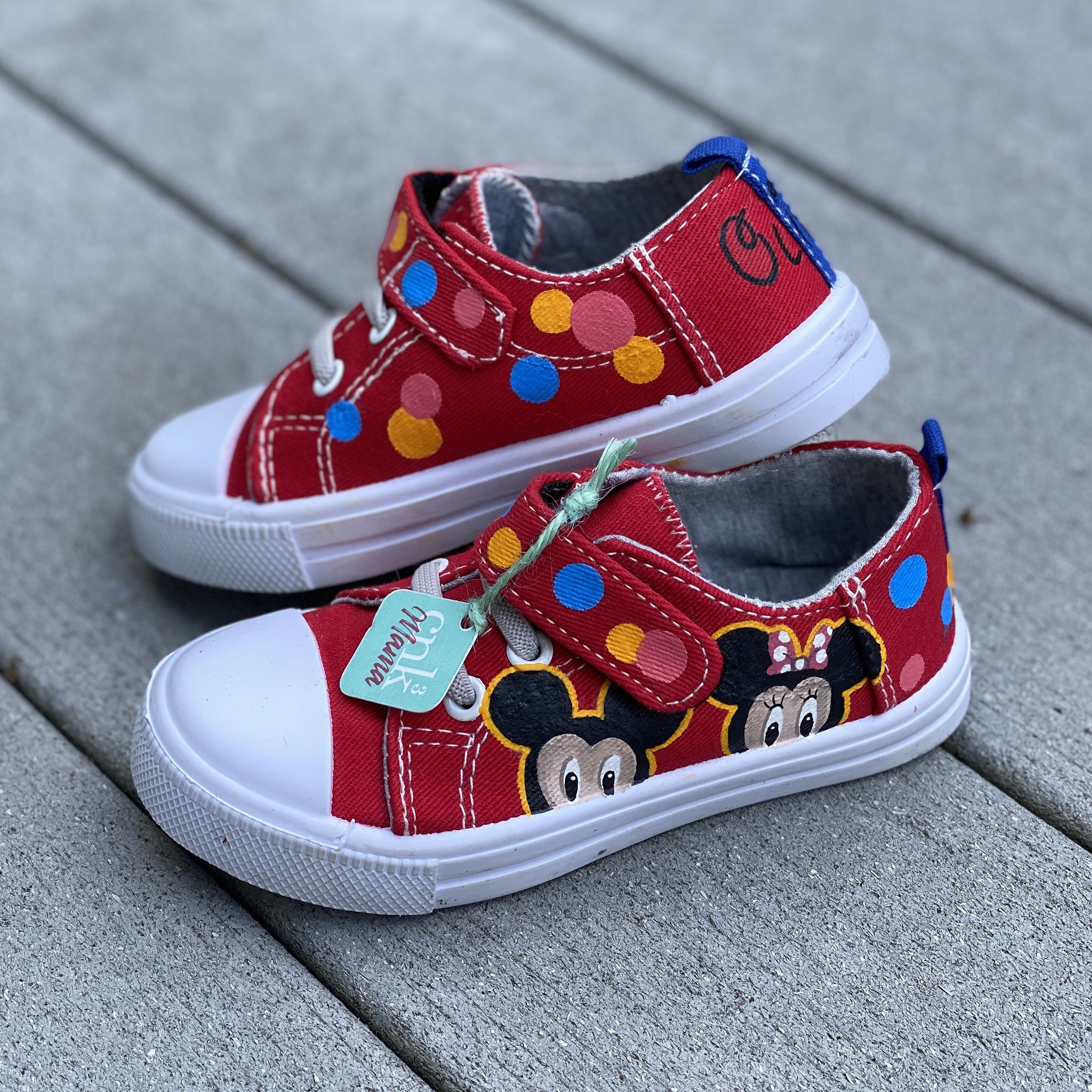 Zapatos inspirados en Mickey Mouse & Friends pintados a mano | Etsy