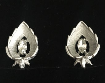 Sahah Cov clip ons, Rhinestone silvertone Clip on Earrings, Antique Clear Earrings, 1960's Dramatic Cocktail Dress up Earrings